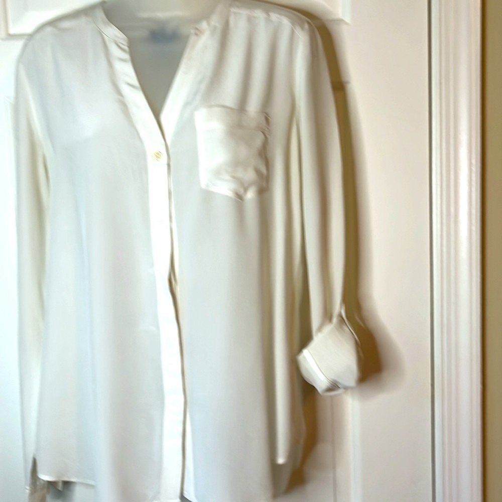 🌻 Nordstrom Trouve Silk Women's Off-White V-Neck 100% Long Sleeve Button Down - Picture 9 of 12